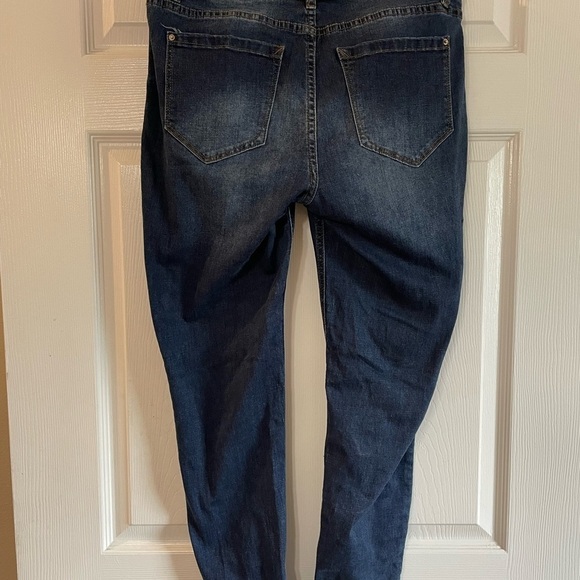 Kensie  size 10/30 effortless ankle mid rise jeans - Picture 3 of 10
